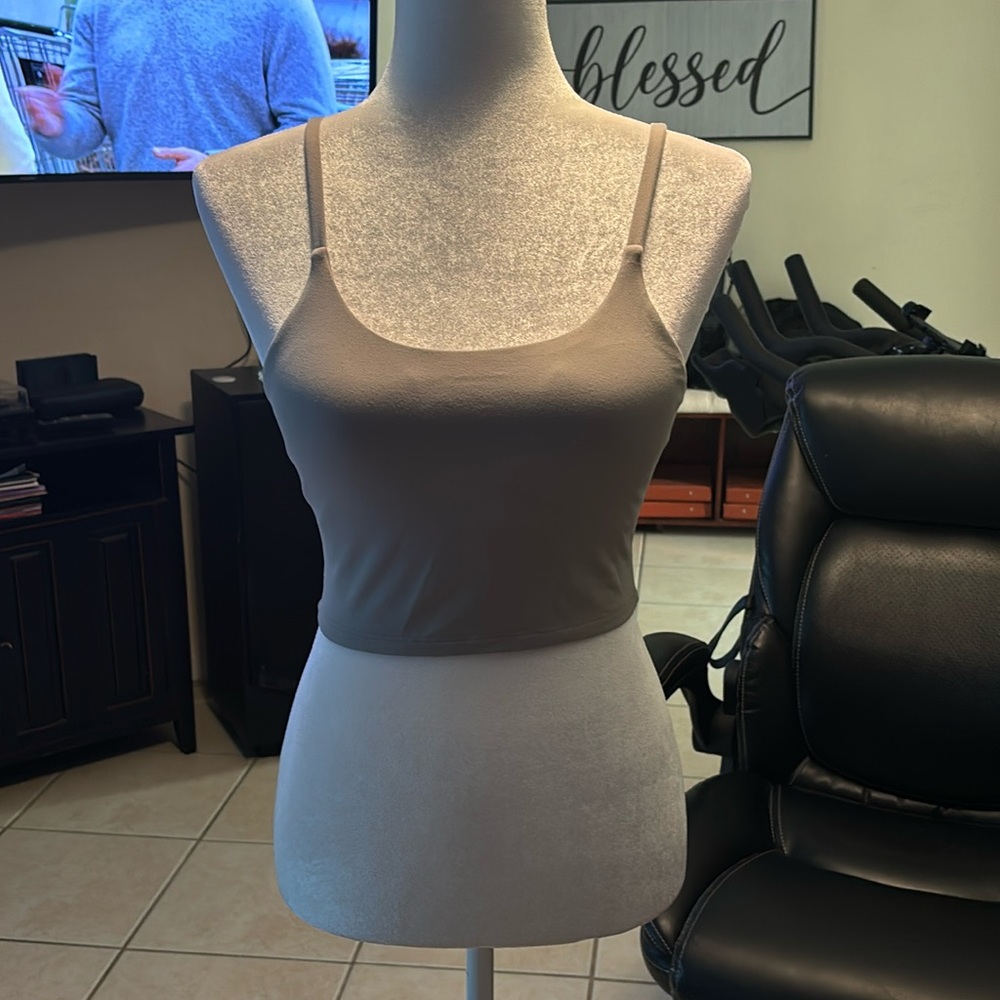 Halara padded cropped tank- size S